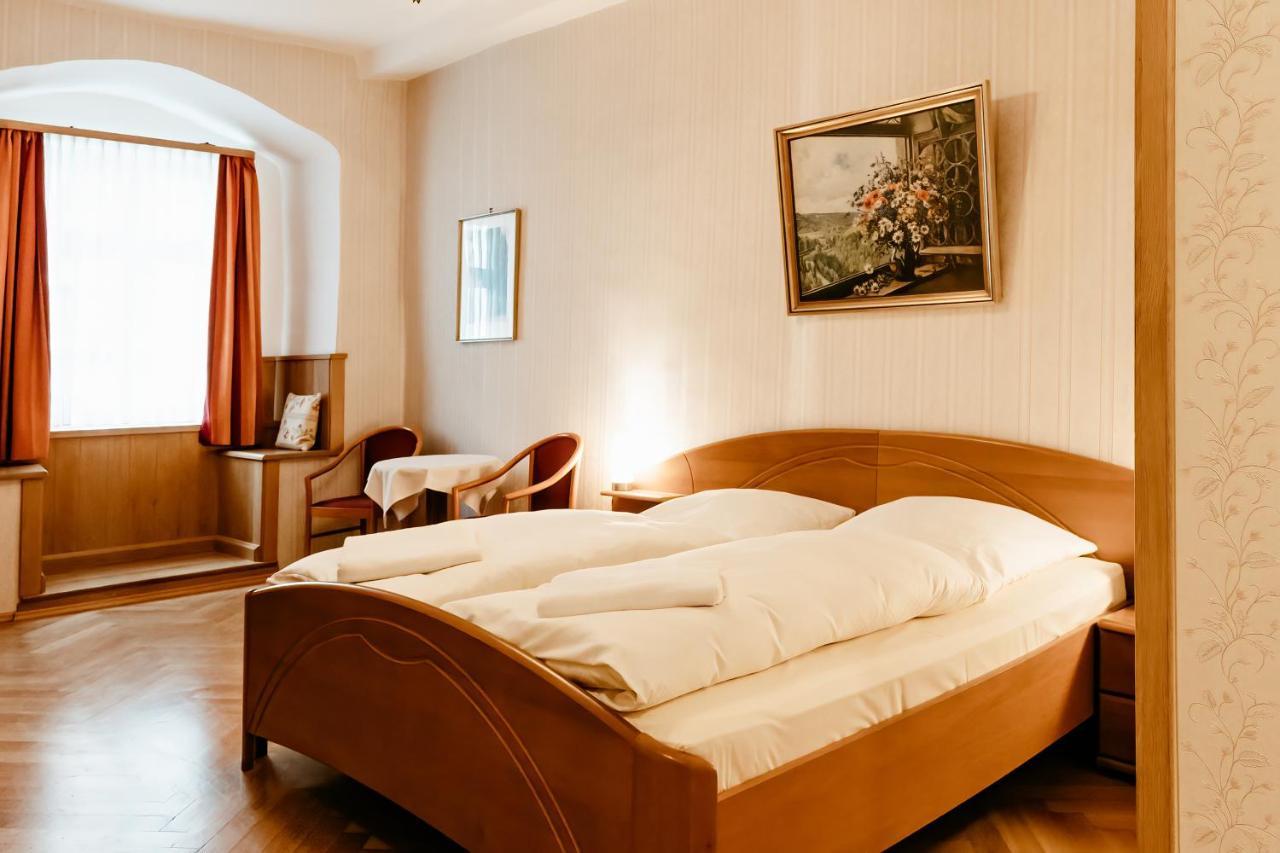 Hotel-Gasthof Goldener Greifen Rothenburg ob der Tauber Kültér fotó